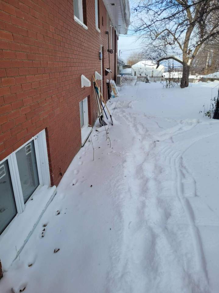 Déneigement manuel à Québec City